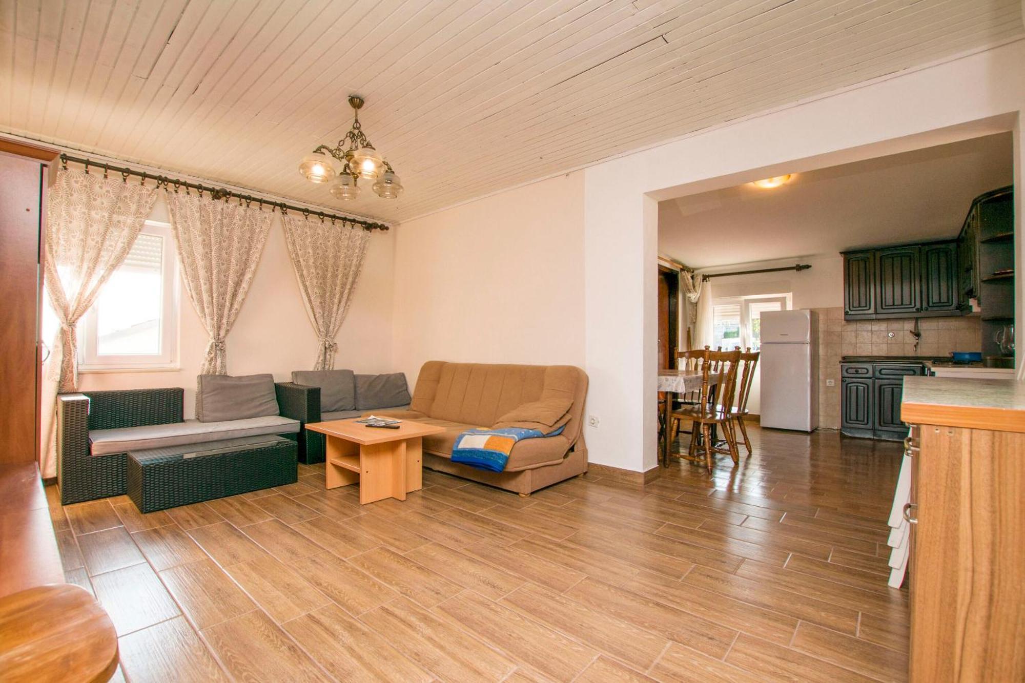 Marin Apartment